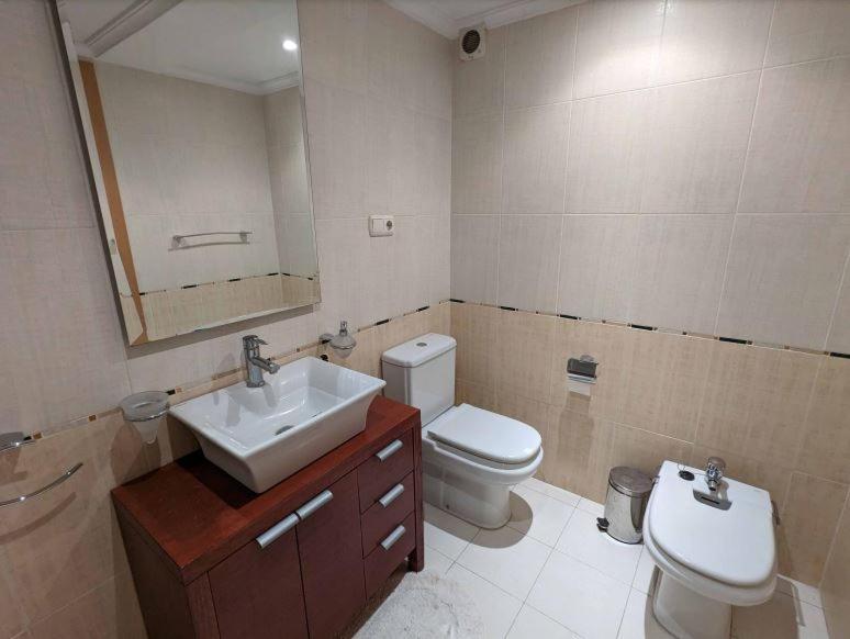 Sea View Penthouse Apartment ฟูเอนฮิโรลา ภายนอก รูปภาพ